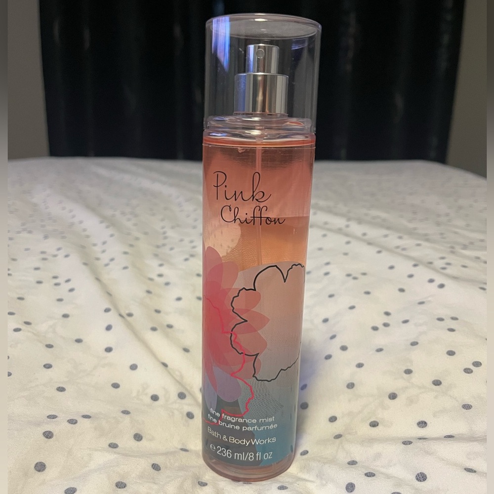 Brand New Bath & Body Works Pink Chiffon Fragrance 💗 1 Bottle